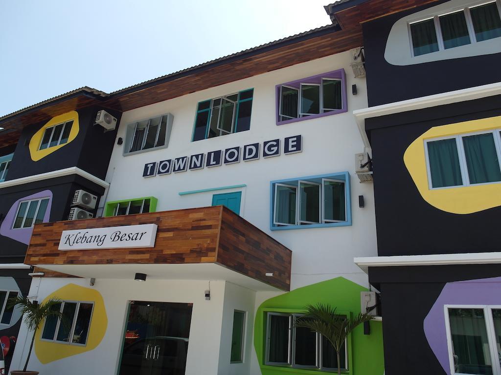 Klebang Besar Townlodge Malacca Exterior foto